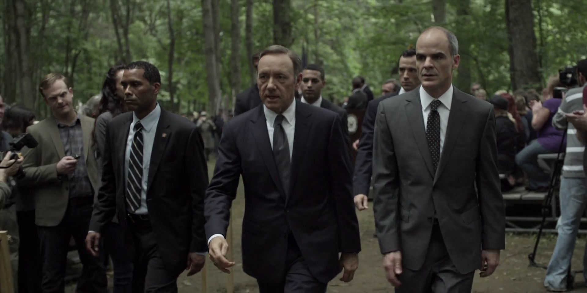 Карточный домик 2 сезон 5 серия