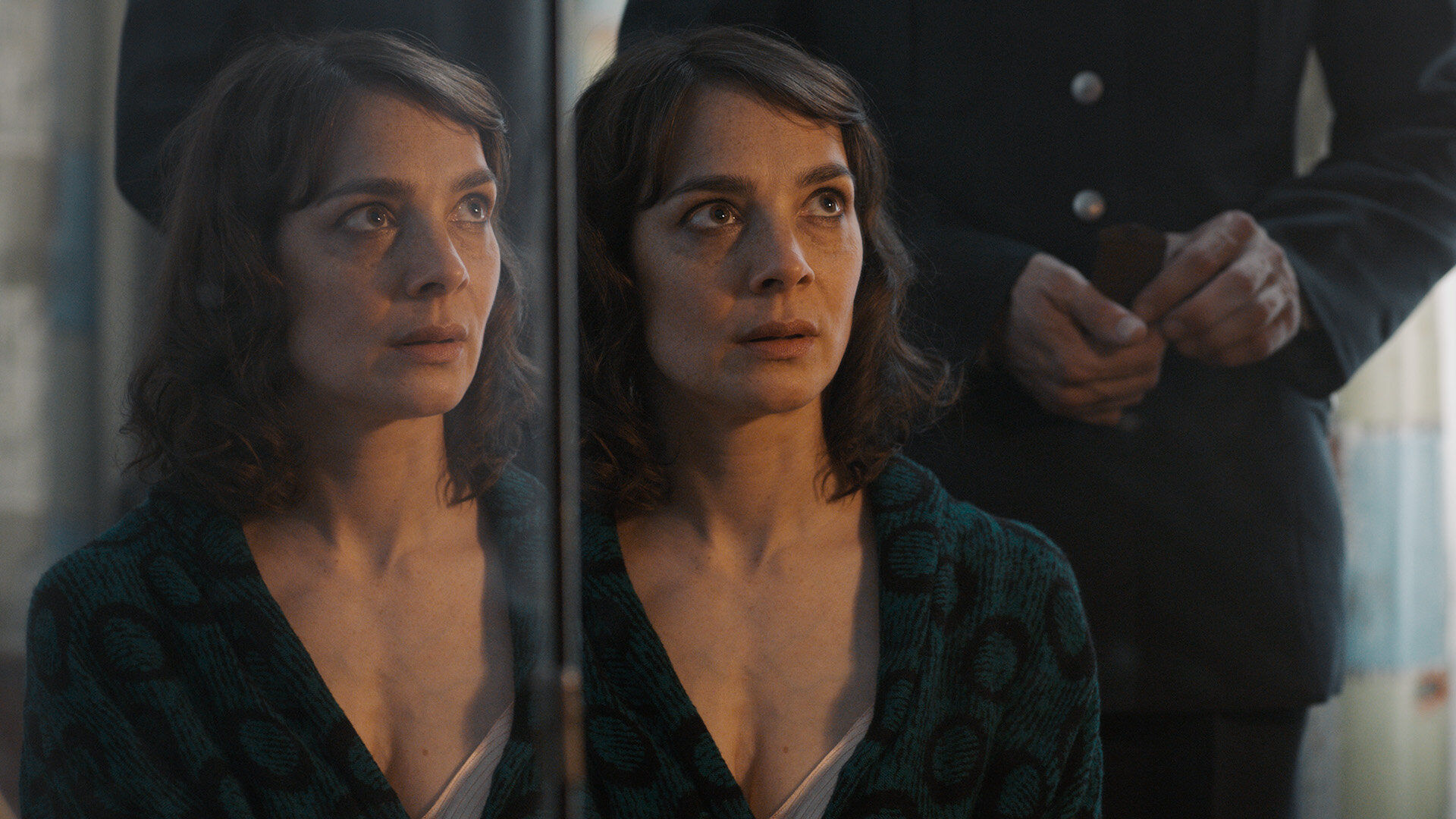 Тьма 3 сезон 4 серия