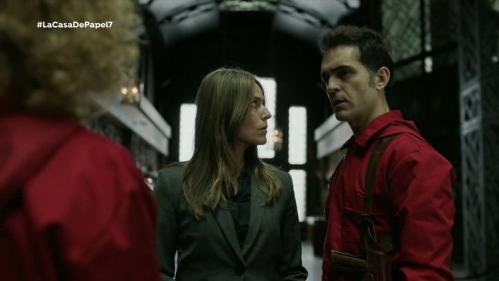 Бумажный дом 7 серия Бумажный дом 7 серия