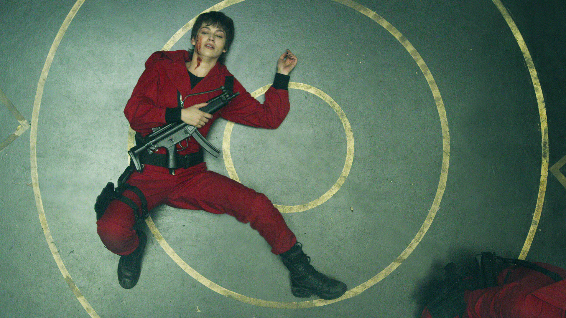 Бумажный дом 4 сезон 1 серия Бумажный дом 4 сезон 1 серия