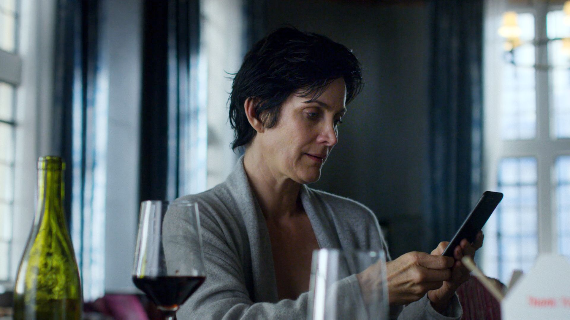 Джессика Джонс 2 сезон 12 серия Джессика Джонс 2 сезон 12 серия