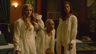 Леденящие душу приключения Сабрины 1 сезон 4 серия