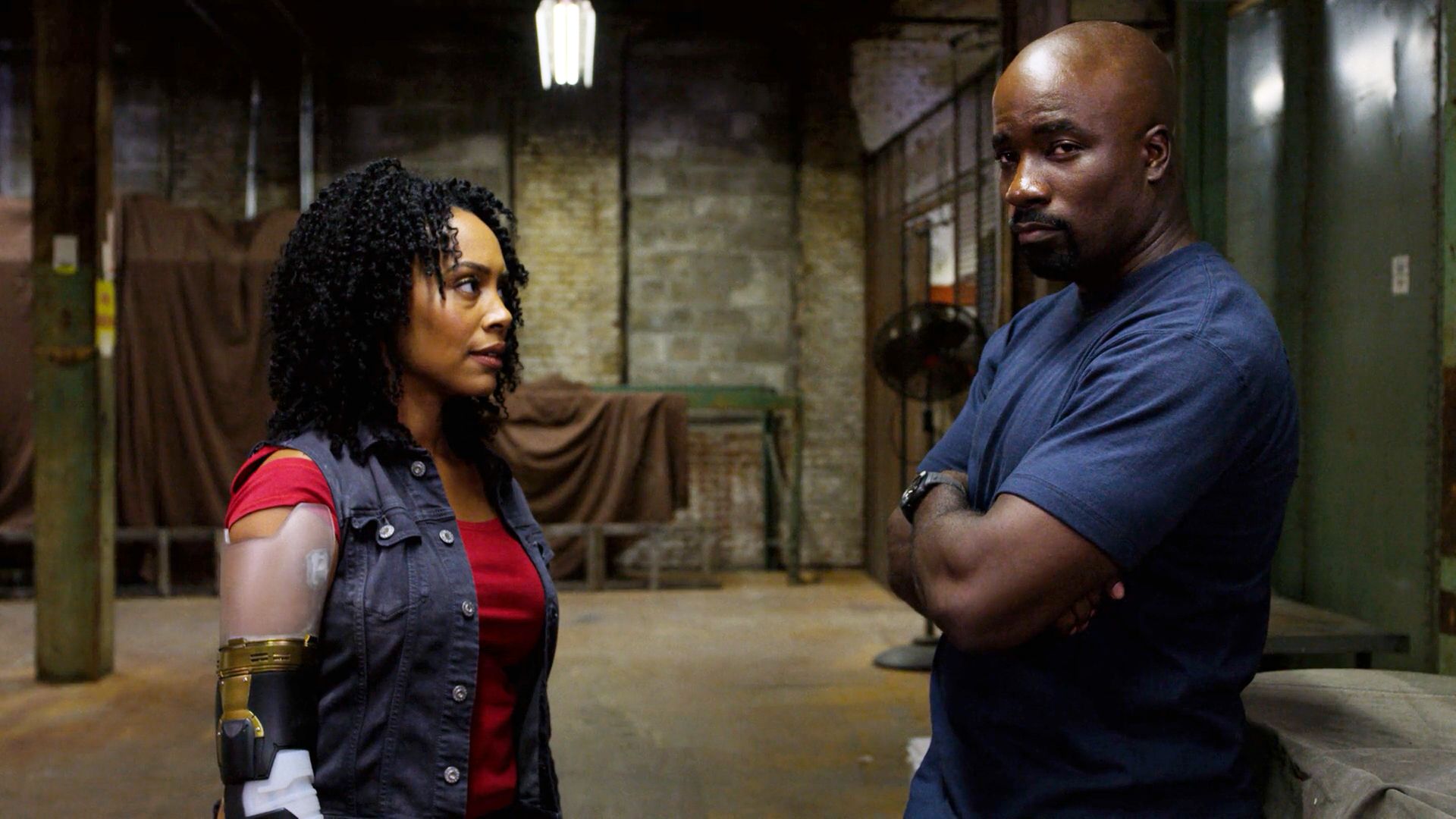 Люк Кейдж 2 сезон 7 серия Люк Кейдж 2 сезон 7 серия