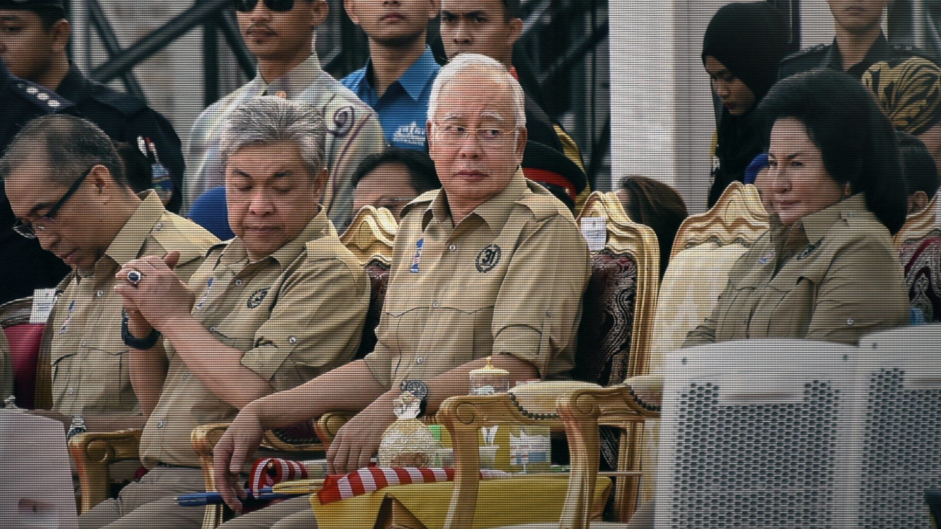 Грязные деньги 2 сезон 2 серия Грязные деньги 2 сезон 2 серия