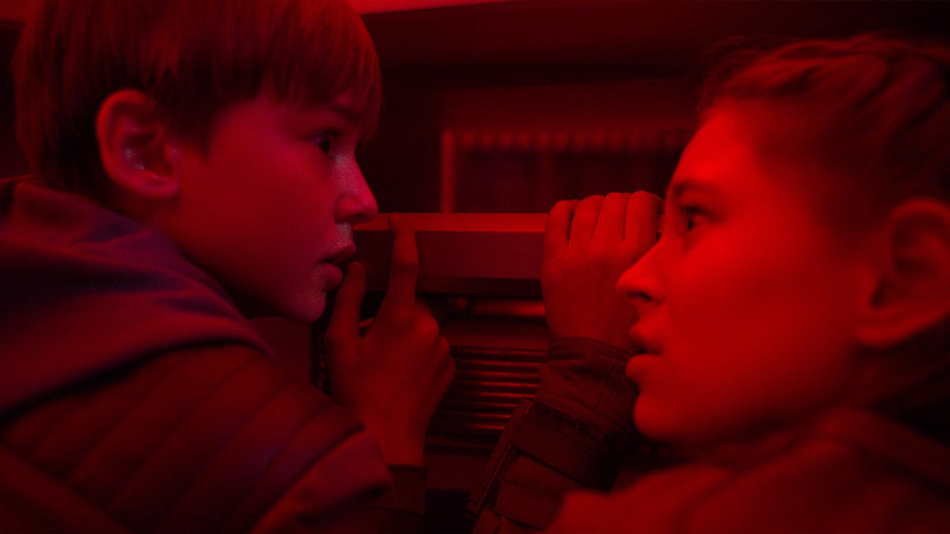 Затерянные в космосе 2 сезон 3 серия Затерянные в космосе 2 сезон 3 серия