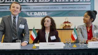 Я никогда не... 1 сезон 5 серия