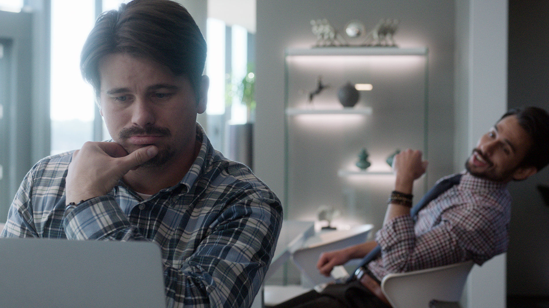 Воспитывая Диона 2 серия