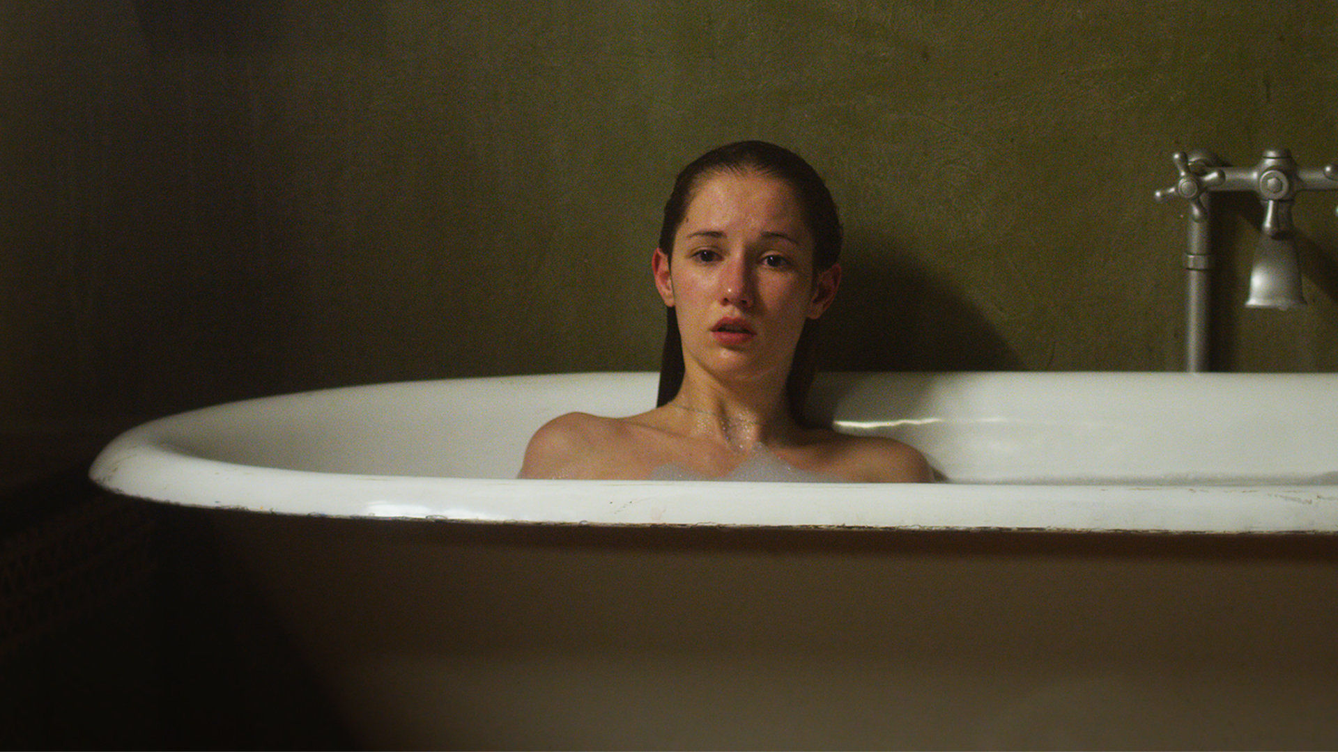 Преследуемые призраками 3 серия