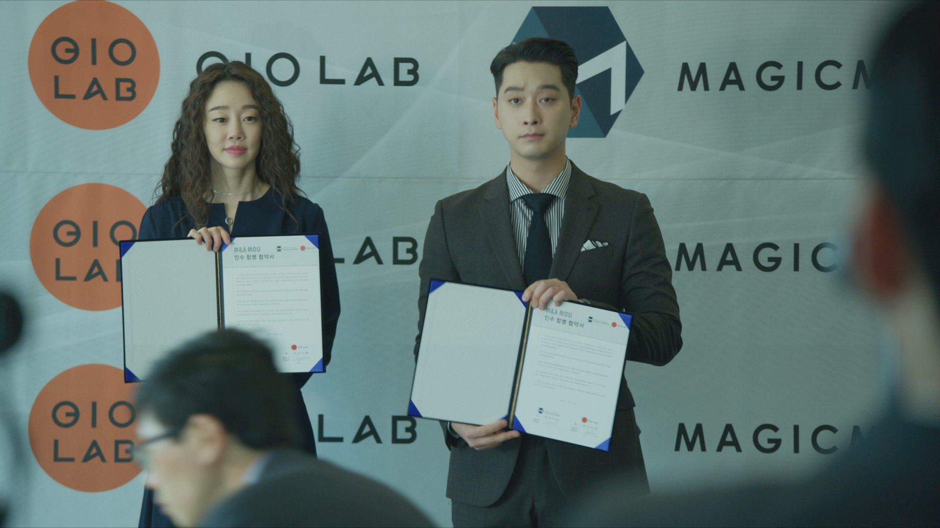 Я влюбилась в голограмму 10 серия Я влюбилась в голограмму 10 серия