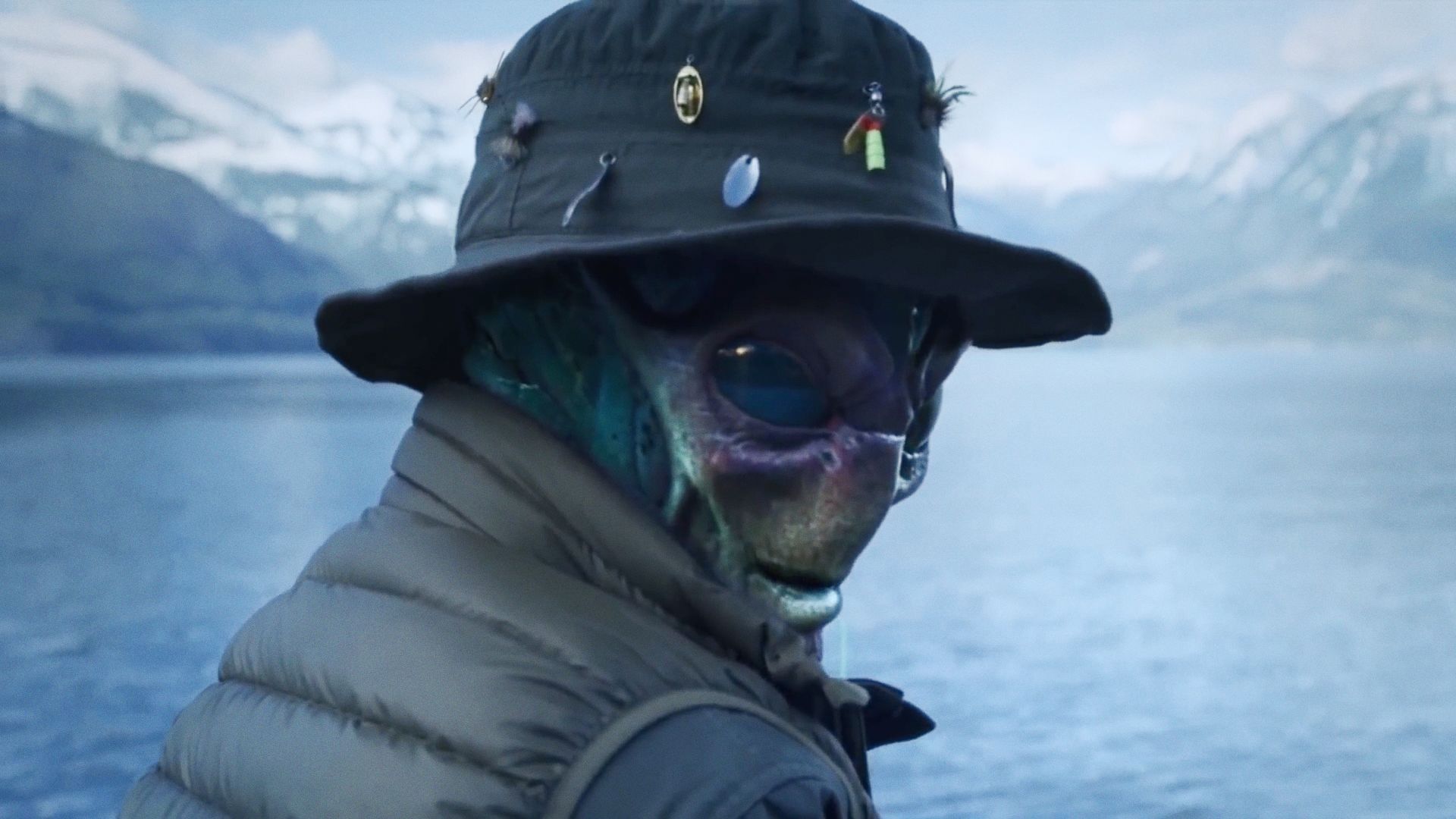 Засланец из космоса 1 серия