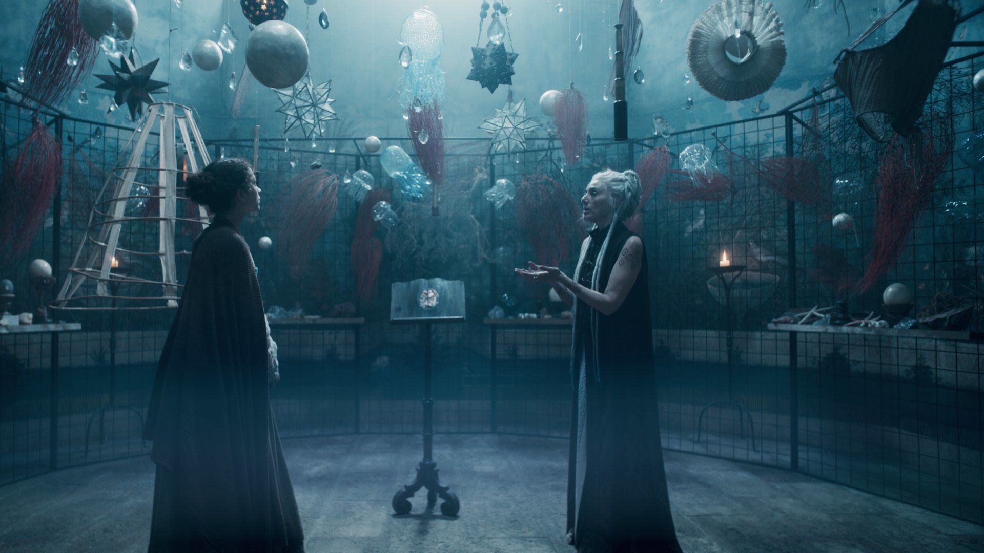 Чёрная луна 2 серия Чёрная луна 2 серия