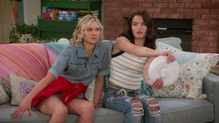 Алекса и Кэти 3 сезон 1 серия