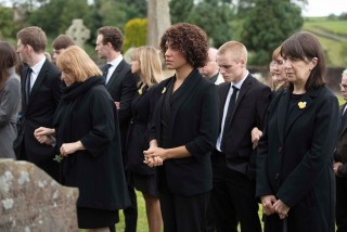 Падение в мёртвые воды 1 сезон 2 серия