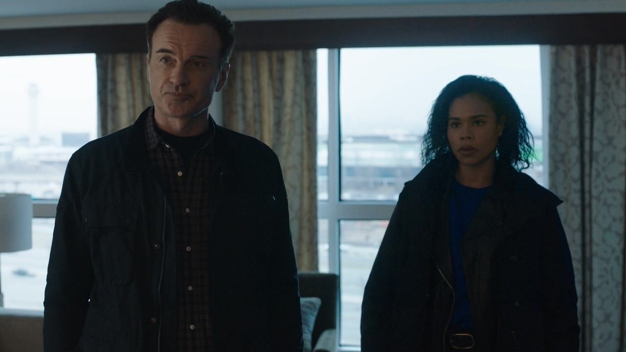 ФБР: Самые разыскиваемые преступники 13 серия ФБР: Самые разыскиваемые преступники 13 серия