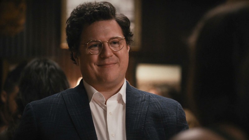 Выскочка 3 сезон 2 серия Выскочка 3 сезон 2 серия