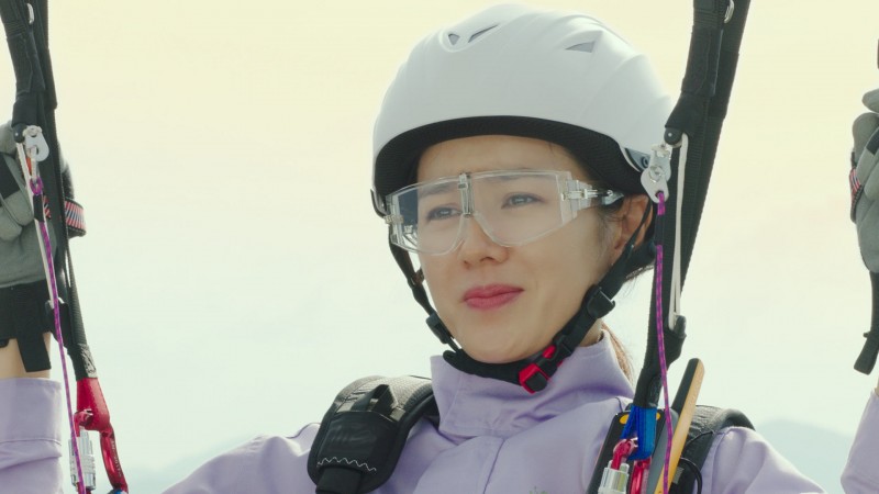 Любовное приземление 1 серия Любовное приземление 1 серия