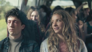 Как продавать наркотики онлайн 3 сезон 1 серия