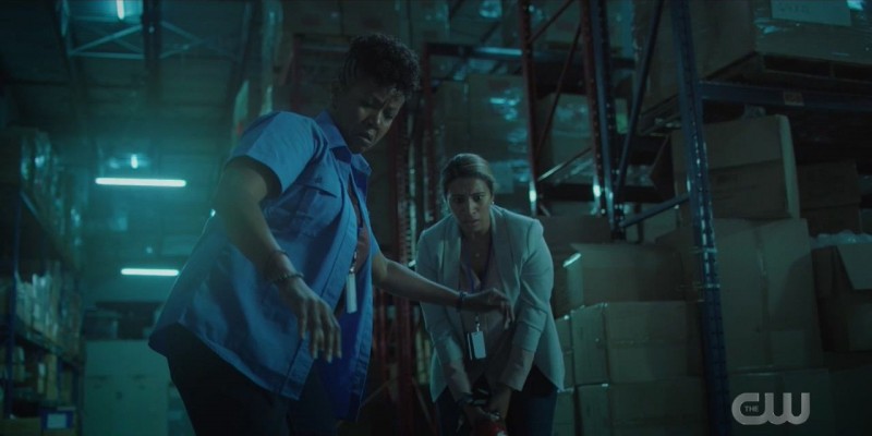 Страшные истории в двух предложениях 2 сезон 5 серия Страшные истории в двух предложениях 2 сезон 5 серия