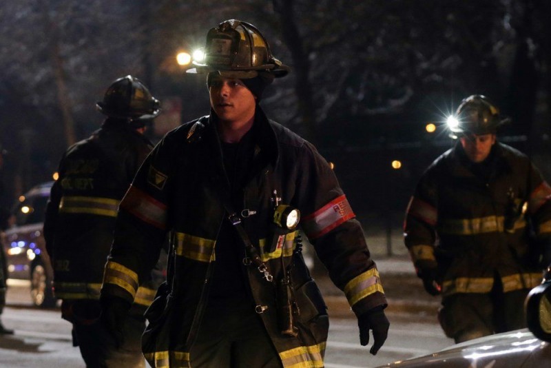 Чикаго в огне 2 сезон 19 серия Чикаго в огне 2 сезон 19 серия