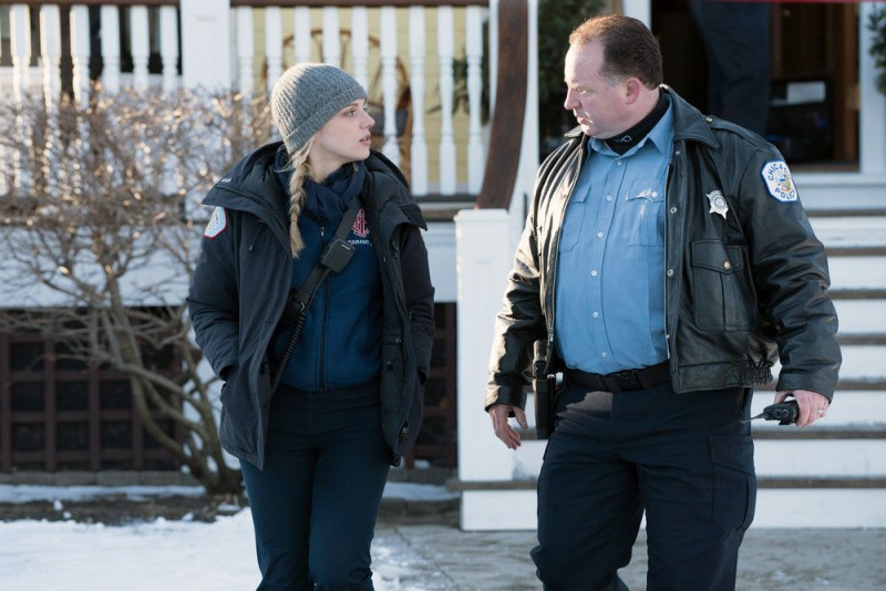 Чикаго в огне 4 сезон 17 серия Чикаго в огне 4 сезон 17 серия