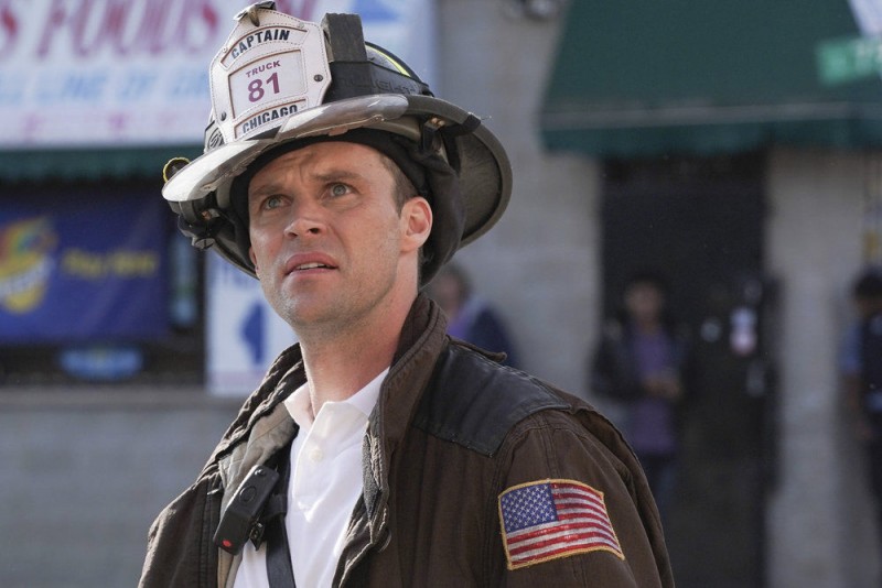 Чикаго в огне 6 сезон 5 серия Чикаго в огне 6 сезон 5 серия