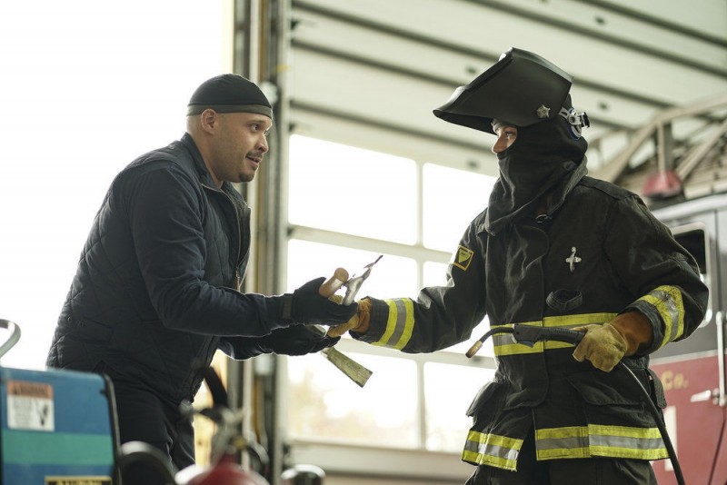 Чикаго в огне 6 сезон 10 серия