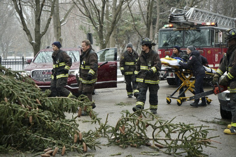 Чикаго в огне 6 сезон 22 серия Чикаго в огне 6 сезон 22 серия