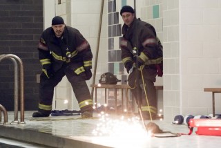 Чикаго в огне 6 сезон 17 серия