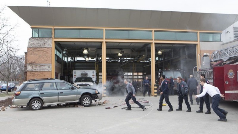 Чикаго в огне 7 сезон 22 серия Чикаго в огне 7 сезон 22 серия