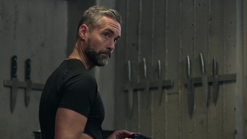 S. W. A. T.: Спецназ города ангелов 6 серия S. W. A. T.: Спецназ города ангелов 6 серия