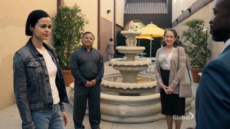 S. W. A. T.: Спецназ города ангелов 4 сезон 6 серия S. W. A. T.: Спецназ города ангелов 4 сезон 6 серия