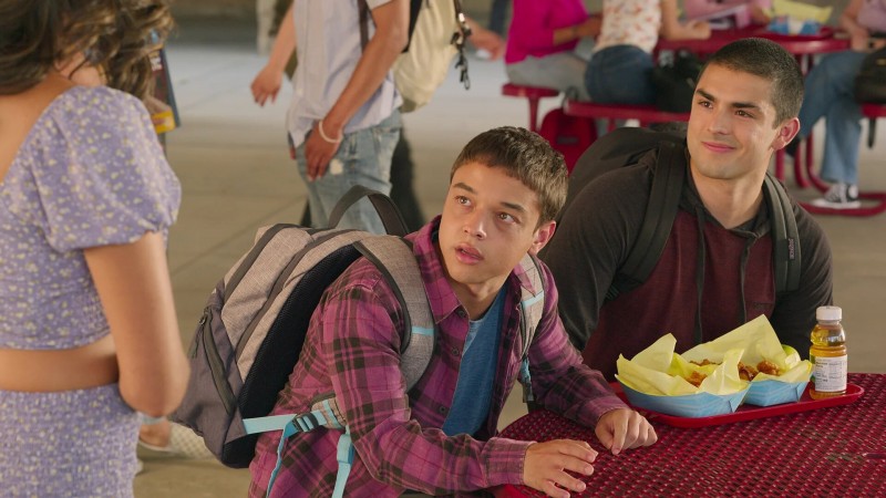 У меня на районе 4 сезон 9 серия У меня на районе 4 сезон 9 серия