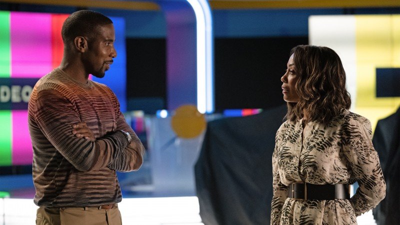 Утреннее шоу 2 сезон 4 серия Утреннее шоу 2 сезон 4 серия