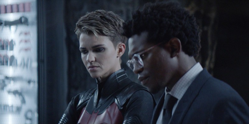 Бэтвумен 6 серия Бэтвумен 6 серия