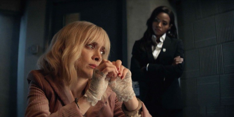 Бэтвумен 11 серия