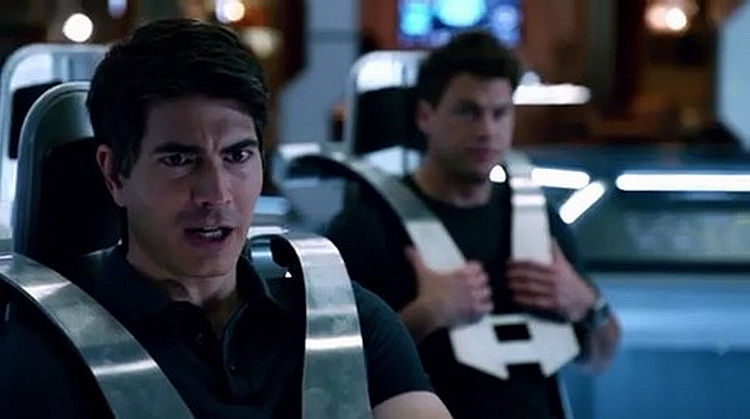 Легенды завтрашнего дня 3 сезон 1 серия