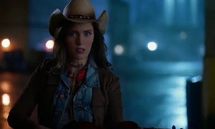 Флэш 4 сезон 14 серия Флэш 4 сезон 14 серия