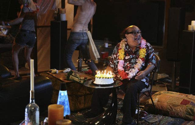 В Филадельфии всегда солнечно 6 сезон 10 серия