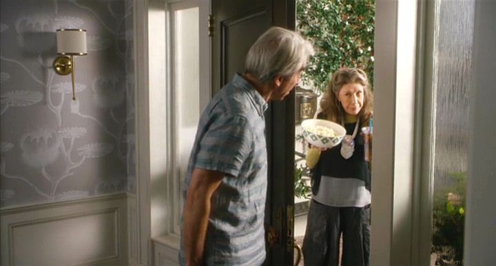 Грейс и Фрэнки 7 серия Грейс и Фрэнки 7 серия