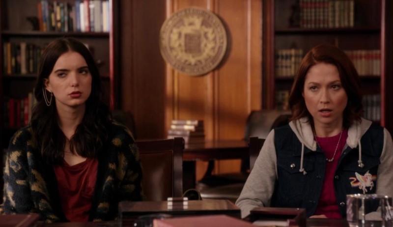 Несгибаемая Кимми Шмидт 3 сезон 4 серия Несгибаемая Кимми Шмидт 3 сезон 4 серия