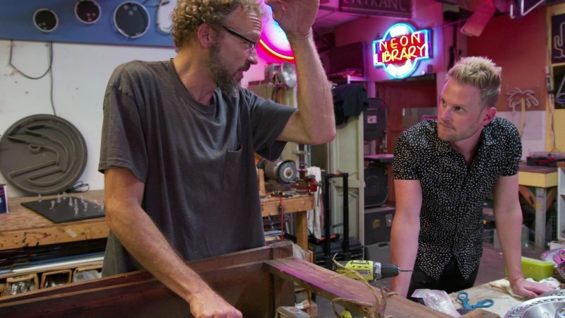 Натурал глазами гея 2 сезон 4 серия Натурал глазами гея 2 сезон 4 серия