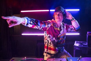 Несгибаемая Кимми Шмидт 4 сезон 3 серия