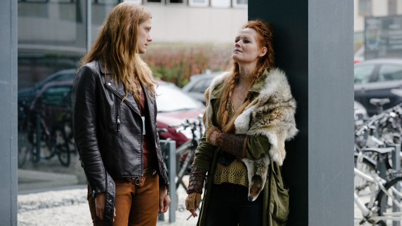 Пришельцы из прошлого 6 серия Пришельцы из прошлого 6 серия