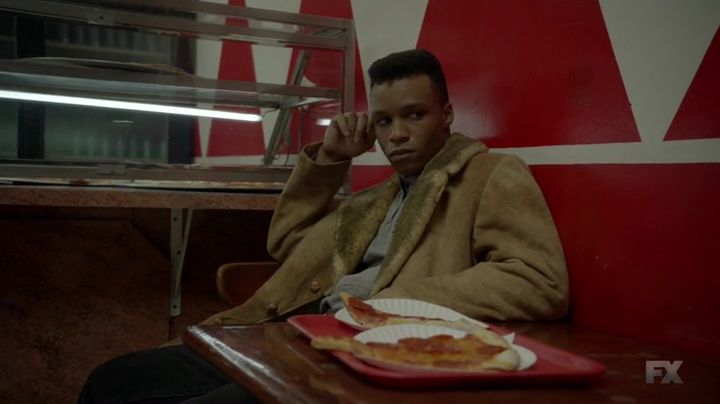 Поза 2 серия