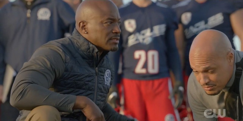 Всеамериканский 2 сезон 13 серия