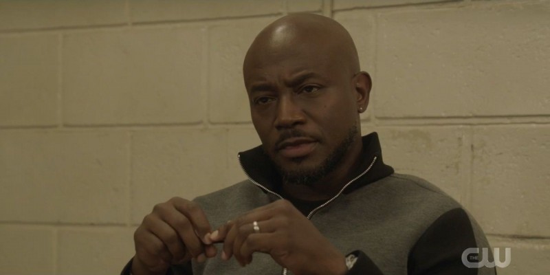 Всеамериканский 3 сезон 2 серия Всеамериканский 3 сезон 2 серия