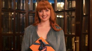 Хлоя 1 сезон 2 серия