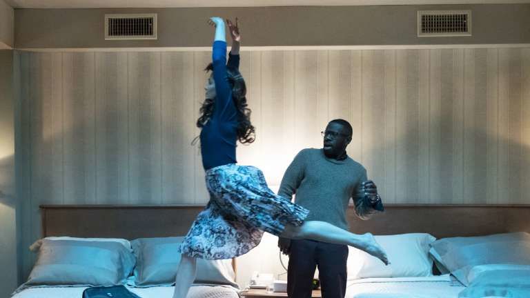 Комната 104 2 сезон 10 серия Комната 104 2 сезон 10 серия