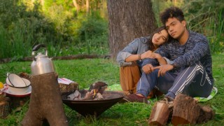 Летние секреты 1 сезон 9 серия