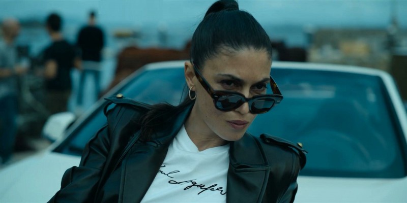 Операция "Нефтяное пятно" 1 серия